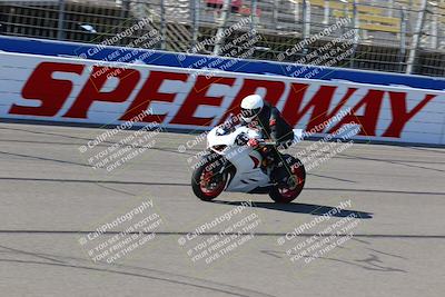 media/Aug-27-2022-Fastrack Riders (Sat) [[c588535105]]/Level 1/Session 1 Start Finish/